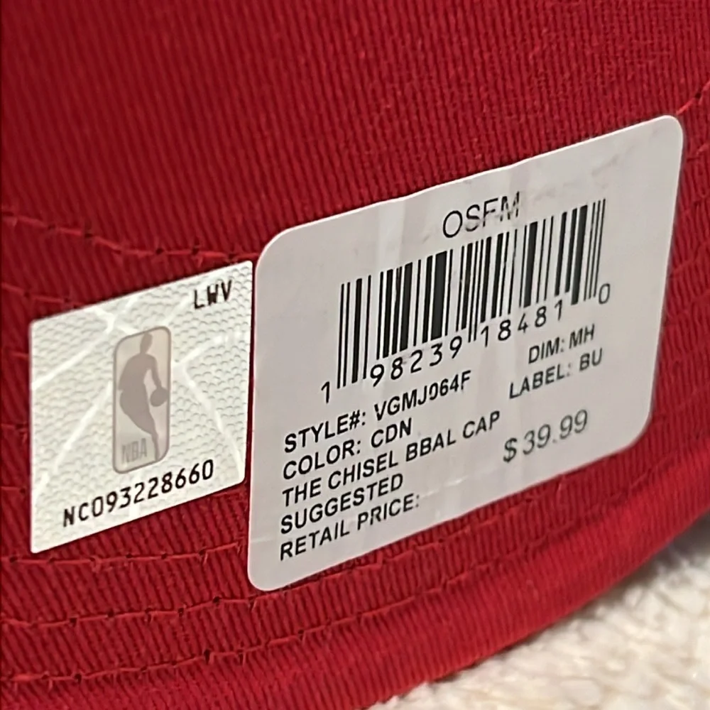 ULTRA GAME The Chisel Miami Heat Basketball Hat